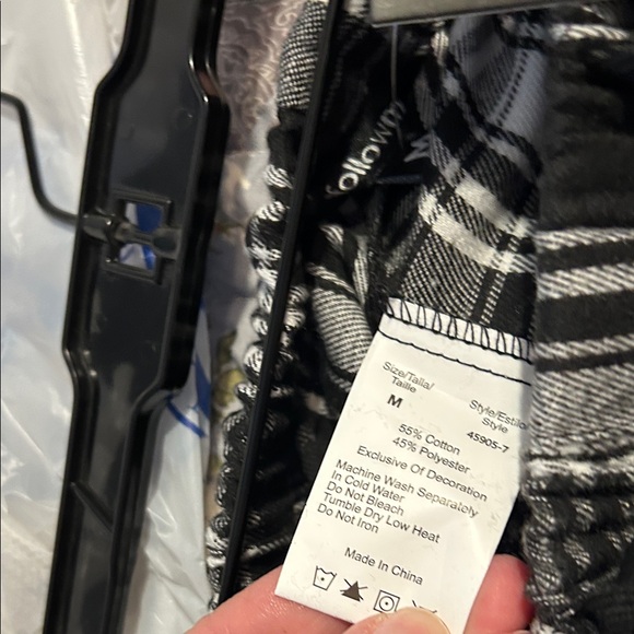 Followme: Plaid  non gender Pajama Pants - Black and White. Flannel. NWT. - Picture 7 of 8